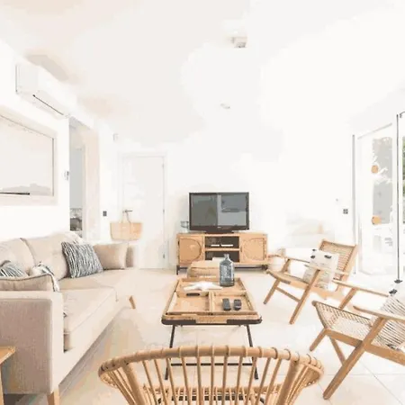 Villa Menorca Elena Mar, Swimming Pool, Bbq, Wifi * ソン・ボウ