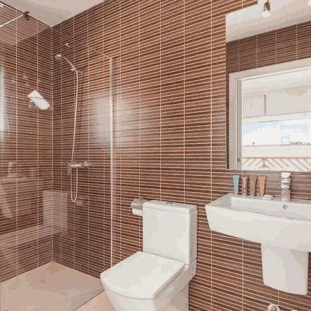 Villa Menorca Elena Mar, Swimming Pool, Bbq, Wifi *
